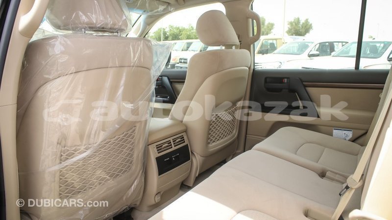Big with watermark toyota land cruiser akmecet import dubai 2039