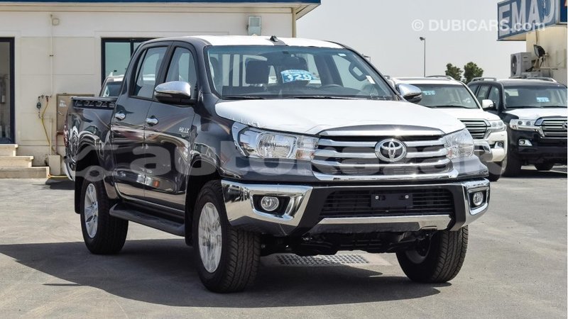 Big with watermark toyota hilux akmecet import dubai 2041