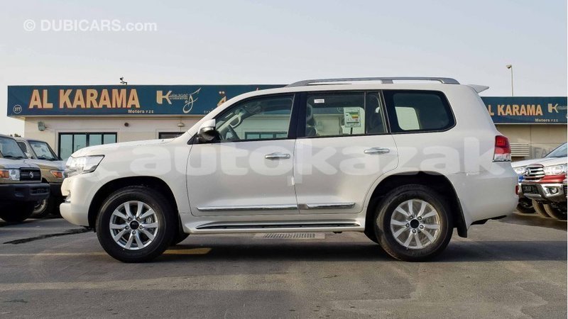 Big with watermark toyota land cruiser akmecet import dubai 2042