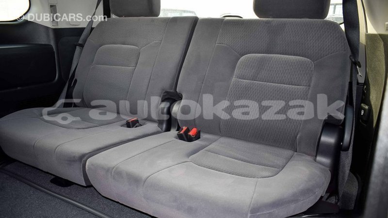 Big with watermark toyota land cruiser akmecet import dubai 2042