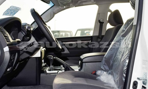 Buy Import Toyota Land Cruiser White Car in Import - Dubai in Akmecet Buy Import Toyota Land Cruiser White Car in Import - Dubai in Akmecet