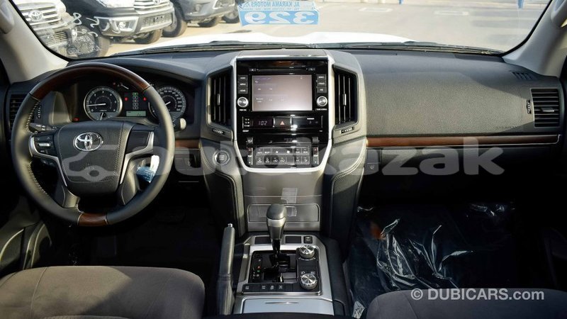 Big with watermark toyota land cruiser akmecet import dubai 2043