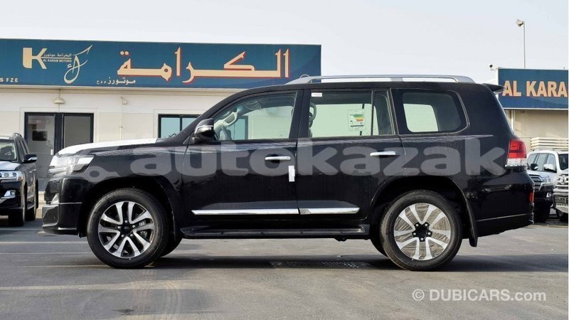 Big with watermark toyota land cruiser akmecet import dubai 2047