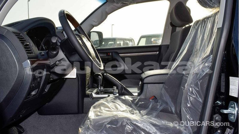 Big with watermark toyota land cruiser akmecet import dubai 2047