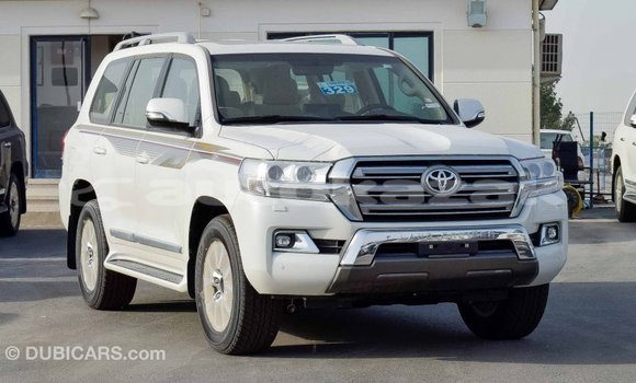 Buy Import Toyota Land Cruiser White Car in Import - Dubai in Akmecet Buy Import Toyota Land Cruiser White Car in Import - Dubai in Akmecet