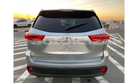 Buy Import Toyota Highlander Other Car in Import - Dubai in Akmecet Buy Import Toyota Highlander Other Car in Import - Dubai in Akmecet