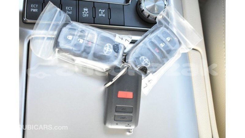 Big with watermark toyota land cruiser akmecet import dubai 2056