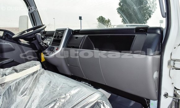 Buy Import Mitsubishi Carisma White Car in Import - Dubai in Akmecet Buy Import Mitsubishi Carisma White Car in Import - Dubai in Akmecet