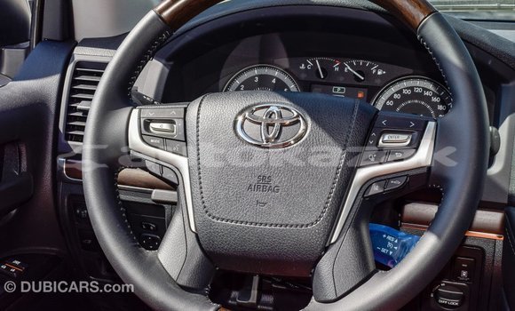 Buy Import Toyota Land Cruiser White Car in Import - Dubai in Akmecet Buy Import Toyota Land Cruiser White Car in Import - Dubai in Akmecet
