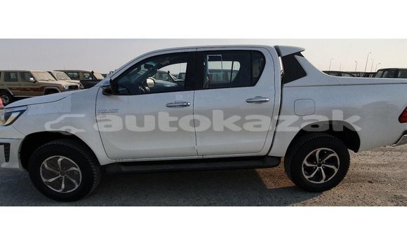 Buy Import Toyota Hilux White Car in Import - Dubai in Akmecet Buy Import Toyota Hilux White Car in Import - Dubai in Akmecet