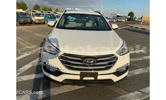 Buy Import Hyundai Santa Fe White Car in Import - Dubai in Akmecet Buy Import Hyundai Santa Fe White Car in Import - Dubai in Akmecet