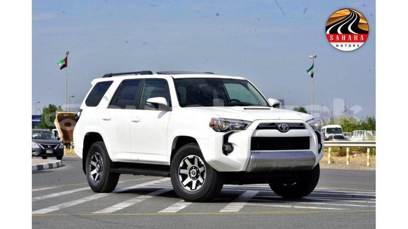 Big with watermark toyota 4runner akmecet import dubai 2079