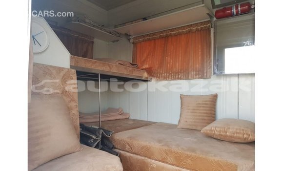 Buy Import Kia Carens White Car in Import - Dubai in Akmecet Buy Import Kia Carens White Car in Import - Dubai in Akmecet