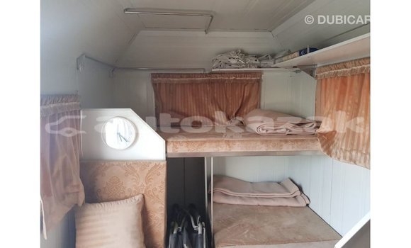 Buy Import Kia Carens White Car in Import - Dubai in Akmecet Buy Import Kia Carens White Car in Import - Dubai in Akmecet