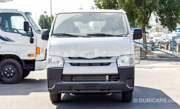 Buy Import Toyota Hiace White Car in Import - Dubai in Akmecet Buy Import Toyota Hiace White Car in Import - Dubai in Akmecet