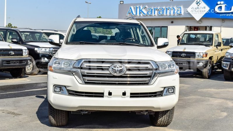 Big with watermark toyota land cruiser akmecet import dubai 2086