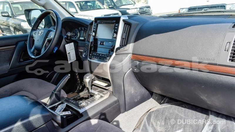 Big with watermark toyota land cruiser akmecet import dubai 2086