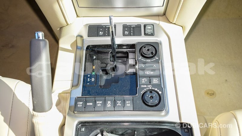 Big with watermark toyota land cruiser akmecet import dubai 2087