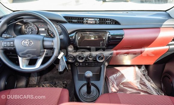 Buy Import Toyota Hilux White Car in Import - Dubai in Akmecet Buy Import Toyota Hilux White Car in Import - Dubai in Akmecet