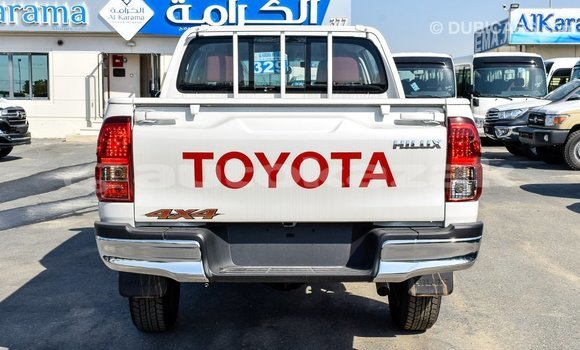 Buy Import Toyota Hilux White Car in Import - Dubai in Akmecet Buy Import Toyota Hilux White Car in Import - Dubai in Akmecet