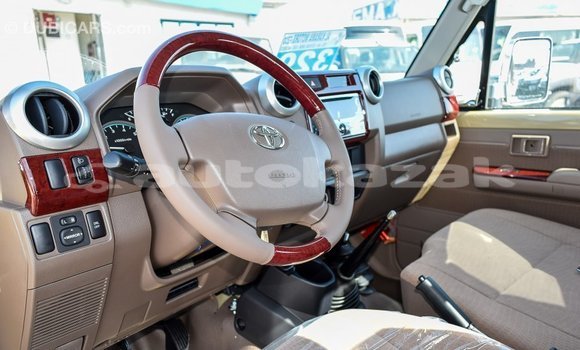 Buy Import Toyota Land Cruiser Beige Car in Import - Dubai in Akmecet Buy Import Toyota Land Cruiser Beige Car in Import - Dubai in Akmecet