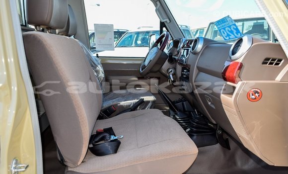 Buy Import Toyota Land Cruiser Beige Car in Import - Dubai in Akmecet Buy Import Toyota Land Cruiser Beige Car in Import - Dubai in Akmecet