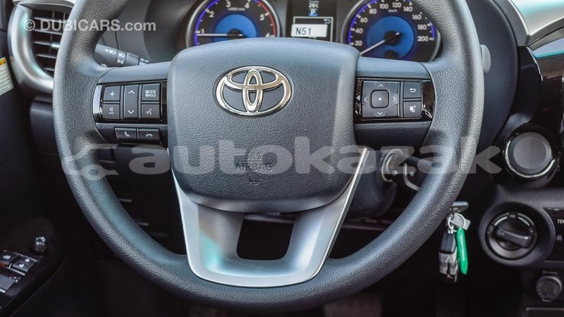 Big with watermark toyota hilux akmecet import dubai 2093