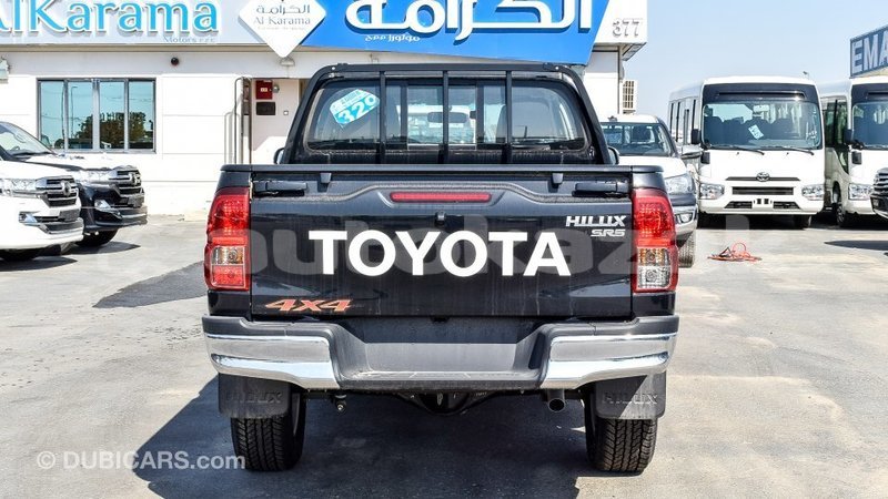 Big with watermark toyota hilux akmecet import dubai 2093