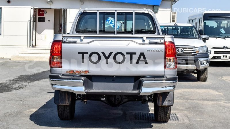 Big with watermark toyota hilux akmecet import dubai 2094