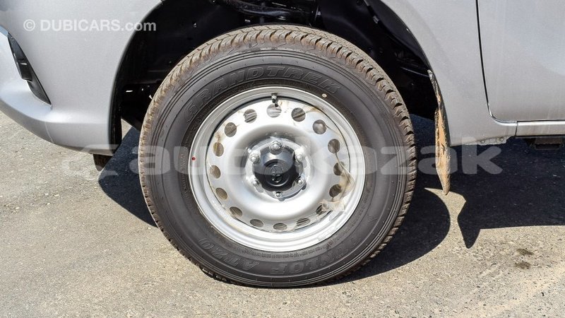 Big with watermark toyota hilux akmecet import dubai 2094