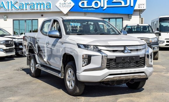 Buy Import Mitsubishi L200 White Car in Import - Dubai in Akmecet Buy Import Mitsubishi L200 White Car in Import - Dubai in Akmecet