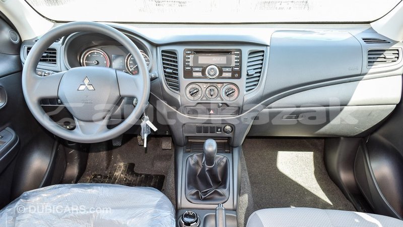 Big with watermark mitsubishi l200 akmecet import dubai 2095