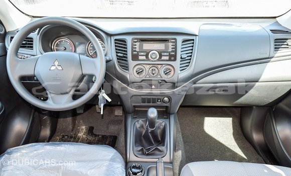 Buy Import Mitsubishi L200 White Car in Import - Dubai in Akmecet Buy Import Mitsubishi L200 White Car in Import - Dubai in Akmecet