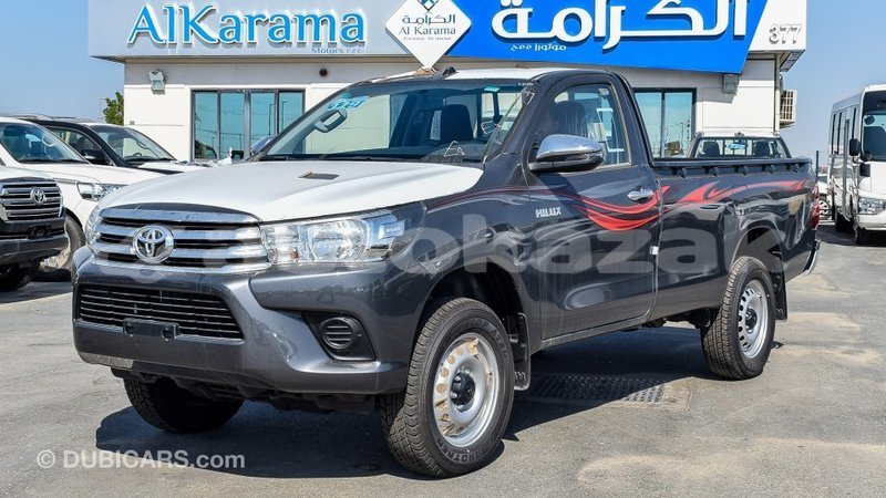 Big with watermark toyota hilux akmecet import dubai 2096