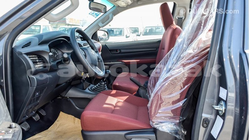 Big with watermark toyota hilux akmecet import dubai 2096