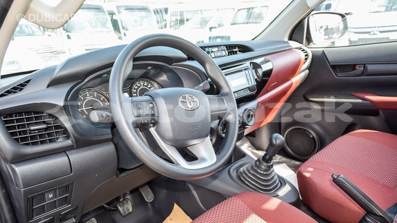 Big with watermark toyota hilux akmecet import dubai 2096