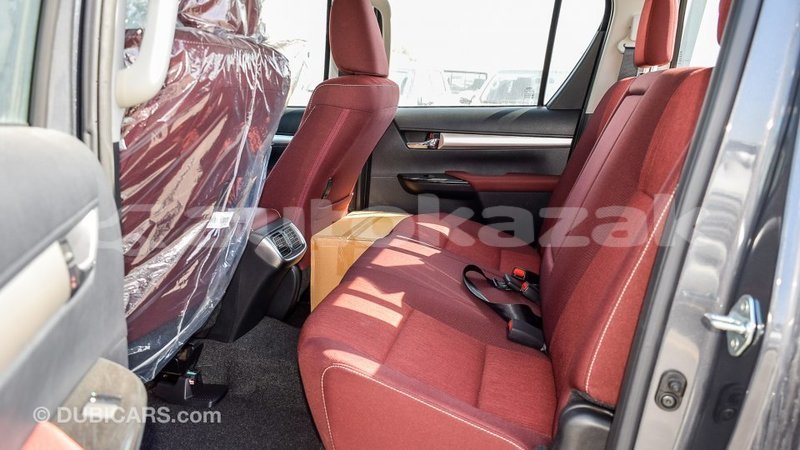 Big with watermark toyota hilux akmecet import dubai 2097