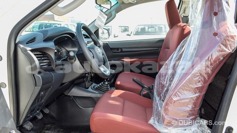 Big with watermark toyota hilux akmecet import dubai 2098