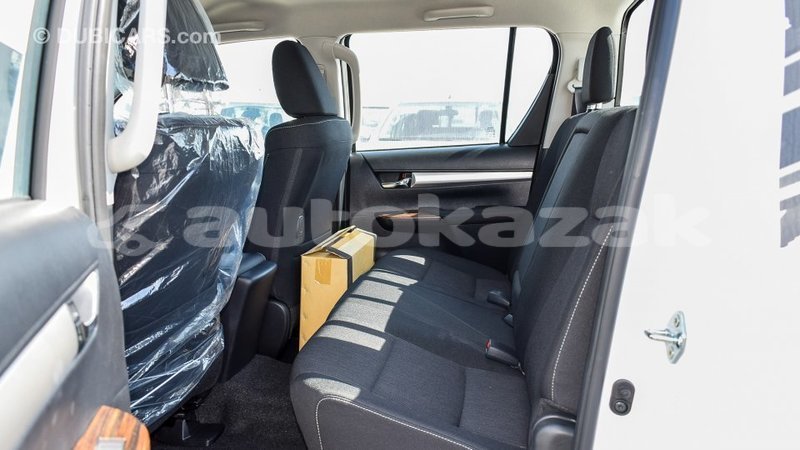 Big with watermark toyota hilux akmecet import dubai 2099