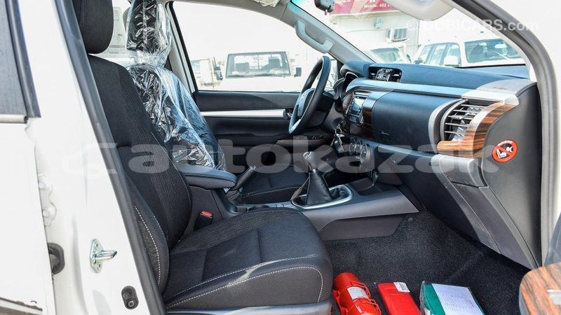 Big with watermark toyota hilux akmecet import dubai 2099