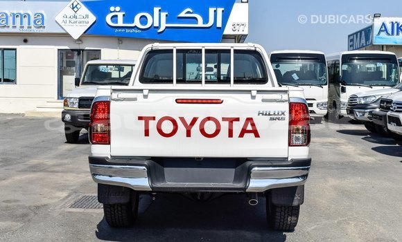 Buy Import Toyota Hilux White Car in Import - Dubai in Akmecet Buy Import Toyota Hilux White Car in Import - Dubai in Akmecet