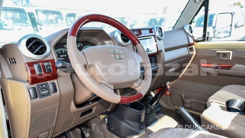 Big with watermark toyota land cruiser akmecet import dubai 2100