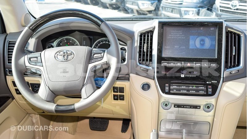 Big with watermark toyota land cruiser akmecet import dubai 2101