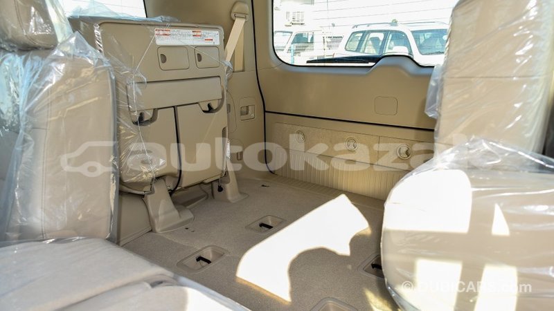 Big with watermark toyota land cruiser akmecet import dubai 2102