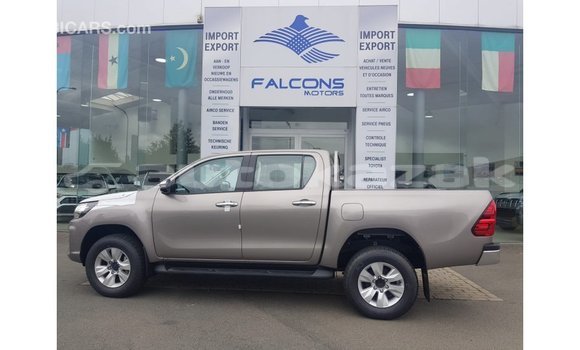 Buy Import Toyota Hilux Other Car in Import - Dubai in Akmecet Buy Import Toyota Hilux Other Car in Import - Dubai in Akmecet