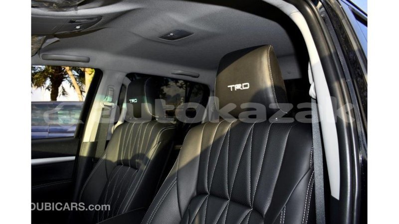 Big with watermark toyota hilux akmecet import dubai 2105