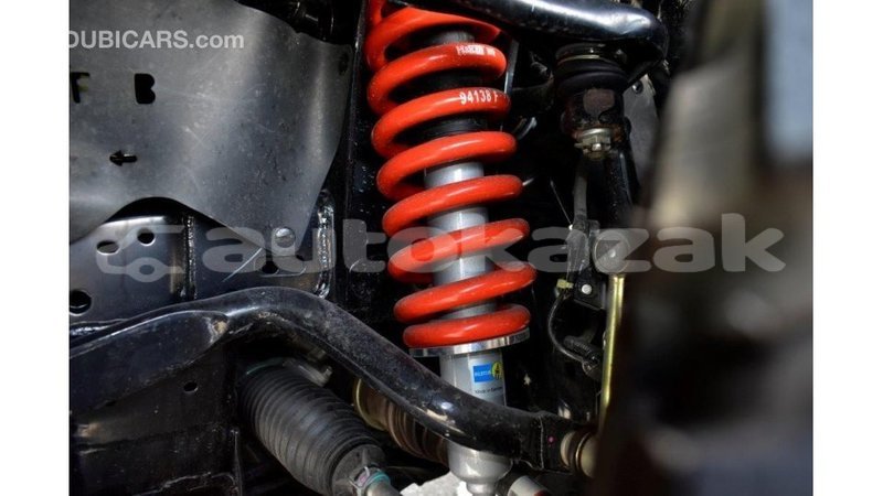 Big with watermark toyota hilux akmecet import dubai 2105