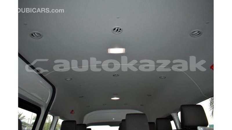 Big with watermark toyota hiace akmecet import dubai 2107