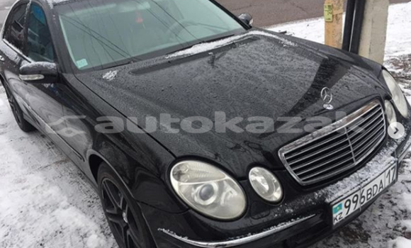 Buy Used Mercedes-Benz E-klasse Black Car in Almaty in Almati