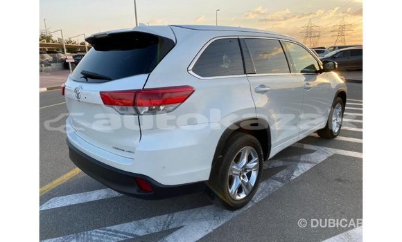 Buy Import Toyota Highlander White Car in Import - Dubai in Akmecet Buy Import Toyota Highlander White Car in Import - Dubai in Akmecet